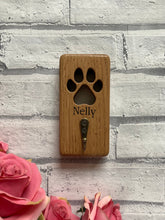 Load image into Gallery viewer, Personalised Solid Oak Lead Hanger With Cut Out Paw Print